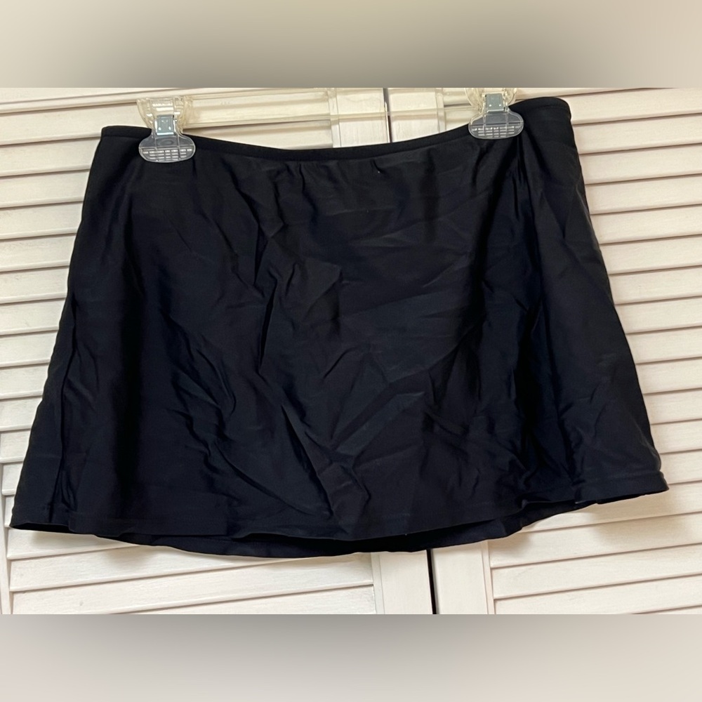 Sunsets Black Swim Skirts Style 39B - Size Large - VGUC